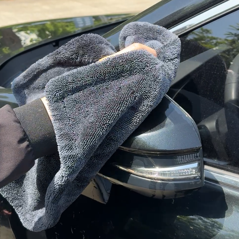 1400 GSM Double-Side Twisted Loop Towel